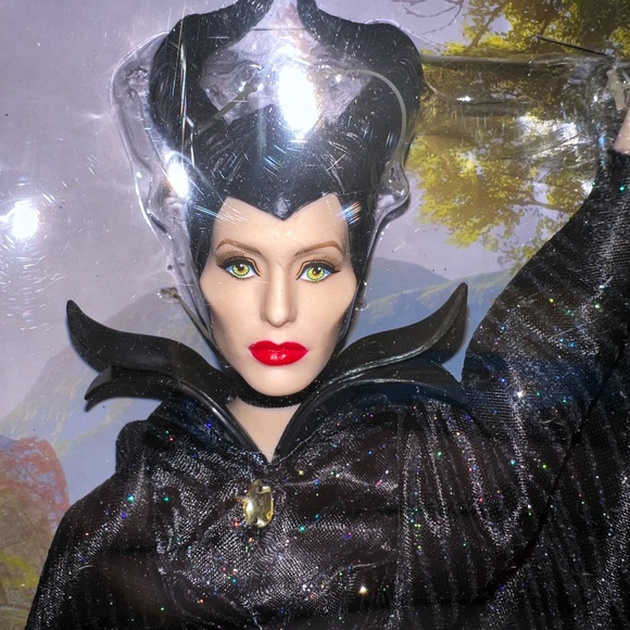 Maleficent 12" Doll - Picture 2 of 11